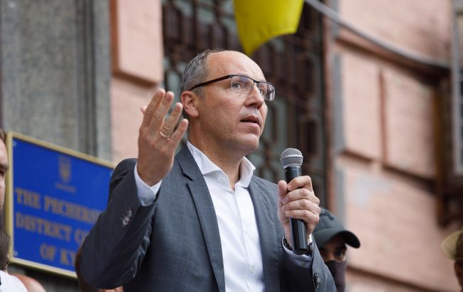 Подозреваемый в убийстве Парубия дал первые показания