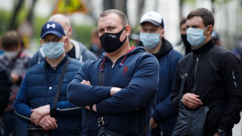 В Україні другий день підряд більше 900 нових випадків коронавірусу