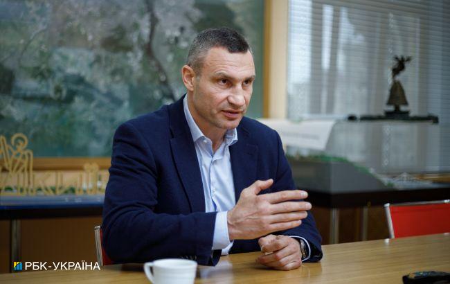 Блокпосты, наземный транспорт и метро: Кличко рассказал о ситуации в городе