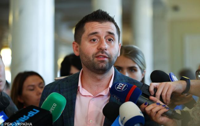 У "Слузі народу" пояснили необхідність прийняття законопроекту про анбандлінг