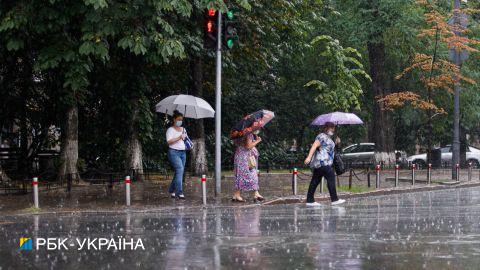 Киевлян предупредили о грозе на протяжении всего воскресенья