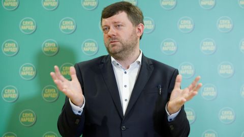 Баба робоча, як корабельна сосна: у мережі з'явилося відео неформального спілкування "слуг народу"