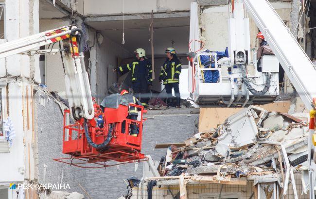 На півдні Франції через вибух обрушився житловий будинок, під завалами шукають людей