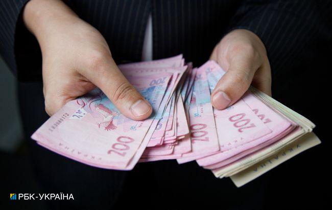 За последний год сбережения могли сделать около 10% украинцев