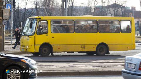 В Днепре водитель автобуса во время движения впал в кому: тормозил из последних сил