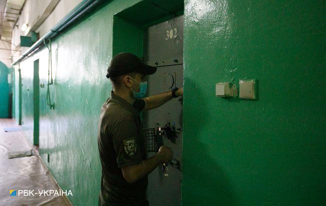 Кабмін пропонує визначити порядок примусового годування засуджених