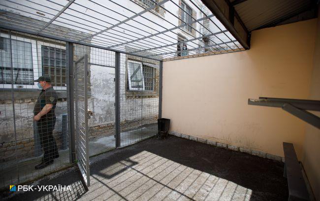 В Хмельницкой области разоблачили канал поставки наркотиков в колонию