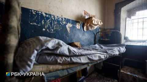 Передавали з продуктами: під Вінницею перекрили канал постачання наркотиків у колонію