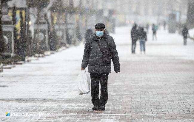 Следствие двух циклонов. Украину завтра будет засыпать снегом: в каких областях