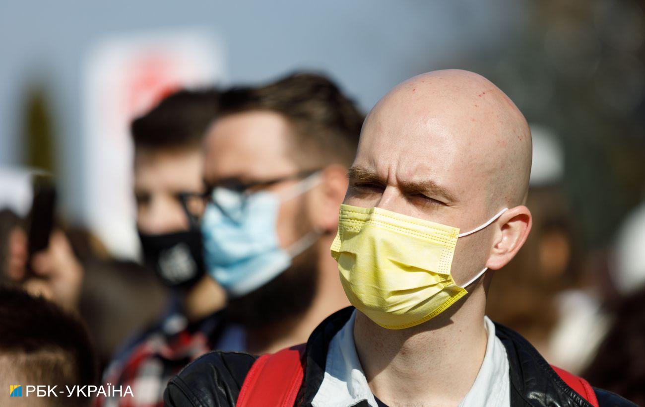 Число COVID-случаев в Украине снижается: за сутки заболели менее 16 тысяч человек