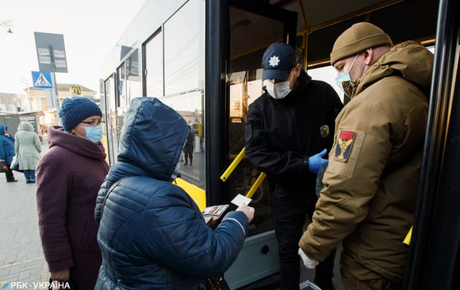 У Миколаєві вводять спецперепустки для проїзду в громадському транспорті