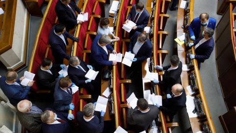 Мораторій на стягнення житла за валютними кредитами: захист позичальників або ведмежа послуга