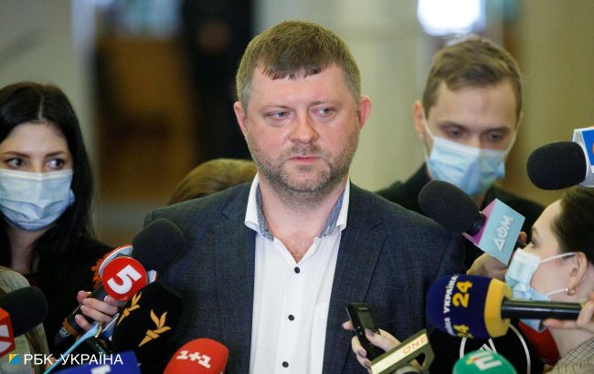 Корниенко назвал главные вопросы трех внеочередных заседаний парламента