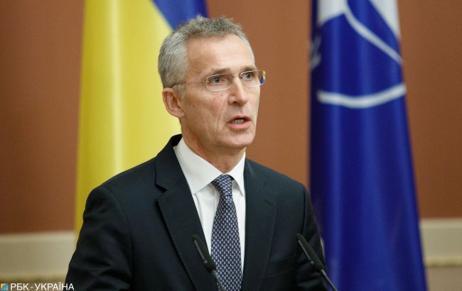 НАТО будет способствовать созданию военных возможностей Украины, - Столтенберг
