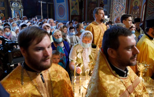 ПЦУ утвердила переход на новоюлианский календарь: как изменятся даты церковных праздников