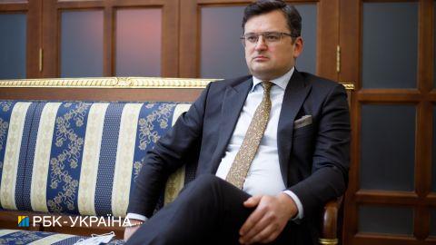 Кулеба назвал санкции России против него "местью" за Крымскую платформу