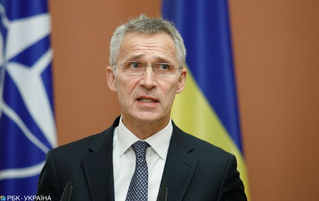 НАТО не намерено вводить бесполетную зону над Украиной, - Столтенберг
