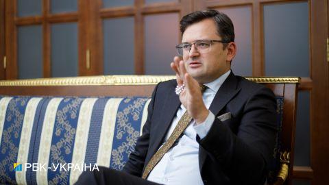 Решение прекратить авиасообщение с Беларусью приняли без колебаний, - Кулеба