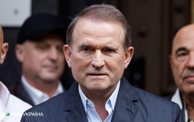 Рада лишила депутатских мандатов Медведчука, Козака, Деркача и Кузьмина