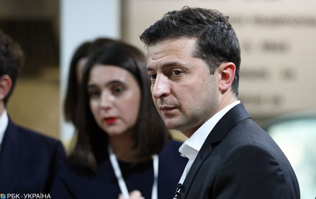 Крим зник з повістки мас-медіа та ЗМІ, - Зеленський