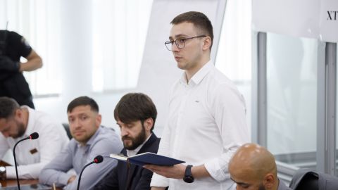 Зміна запобіжного заходу Стерненку: суд знову переніс розгляд справи