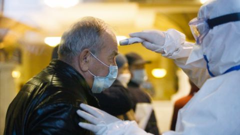 Борьба с эпидемией: как в мире ищут вакцину и лекарства против коронавируса