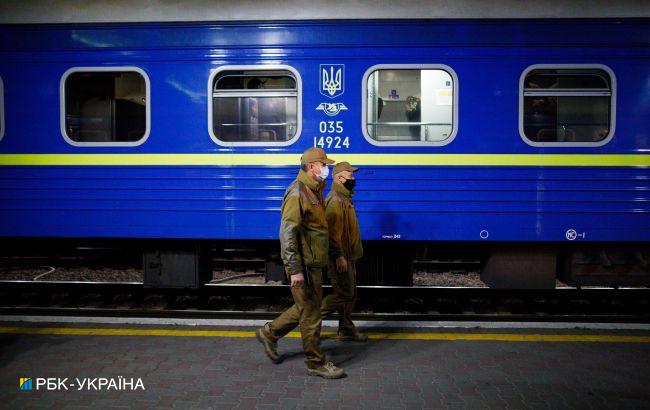 "УЗ" припинила продаж квитків на потяги в Івано-Франківську область через карантин