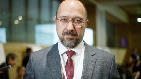 Экономика Украины начала восстанавливаться в третьем квартале, - Шмыгаль