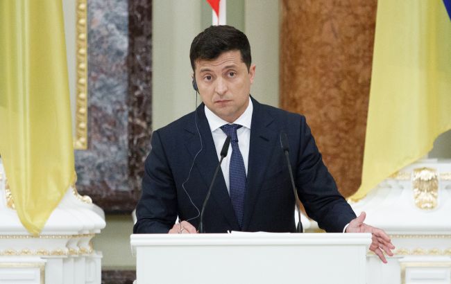 Зеленский связал обострение на Донбассе с санкциями против Медведчука