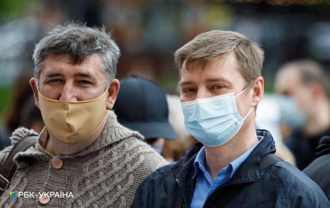 В Украине резко возросло число новых COVID-случаев: за сутки заболели 2197 человек
