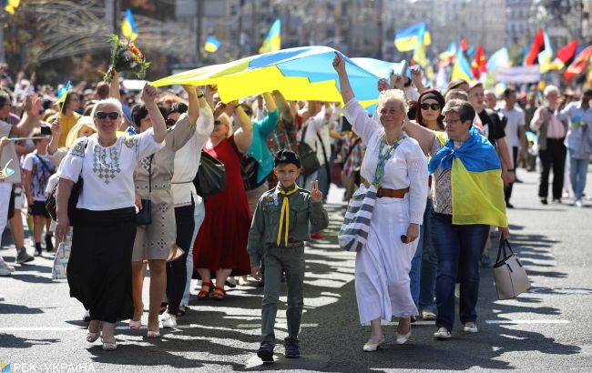 Українців чекають три вихідних дні підряд