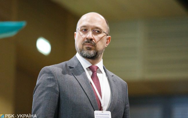 Тотальный или точечный карантин: Шмыгаль высказался о локдауне под Новый год