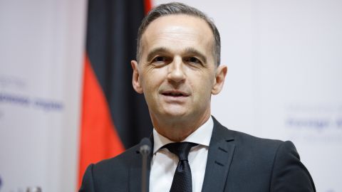 Маас напомнил Лаврову о необходимости выполнения минских соглашений Россией