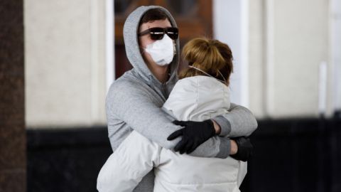 У Зеленского допускают введение "масочного режима" по всей Украине