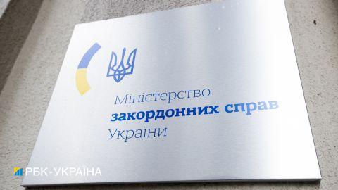 Вибух біля аеропорту в Кабулі: українців серед жертв немає