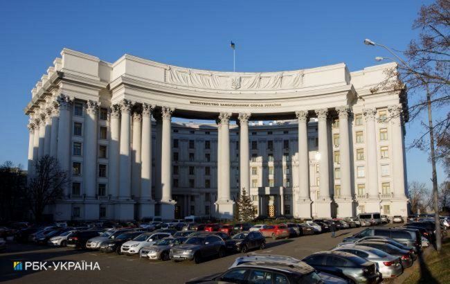 Україна висловила протест через відправлення Росією в ОРДЛО чергових "гуманітарних конвоїв"