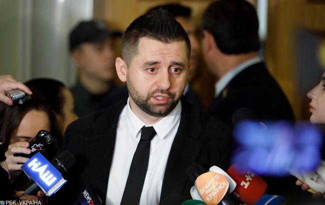 Арахамия обсудил военную поддержку Украины с конгрессменом США