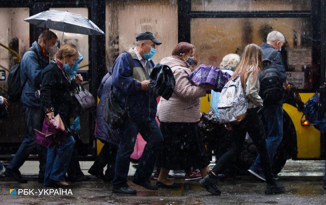 Значительные дожди и штормовой ветер: где в Украине ухудшится погода