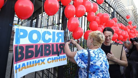 Іловайська трагедія: Офіс генпрокурора не побачив зв'язку з недбалістю командування