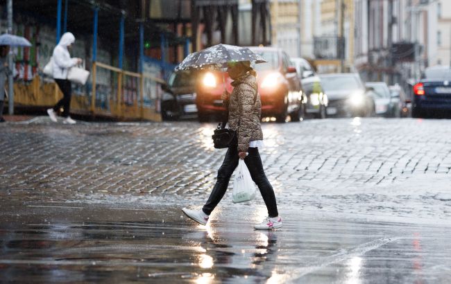 Дощі на заході та тепло до +13: прогноз погоди на сьогодні
