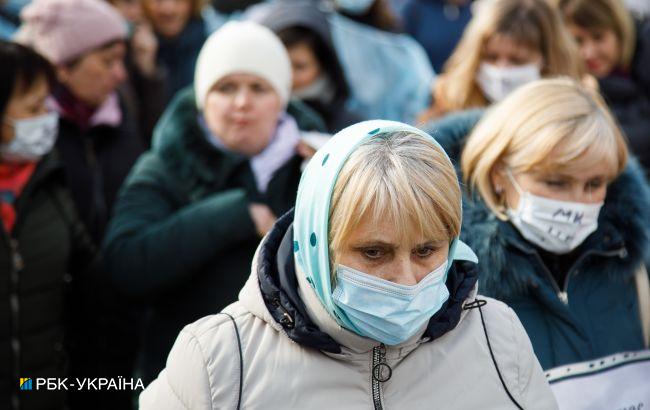 Как долго Украина будет на карантине и возможен ли возврат к привычной жизни: известный врач озвучил прогноз