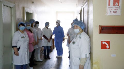 Ліжка для пацієнтів з COVID-19 зайняті більш ніж на 50% лише в трьох областях