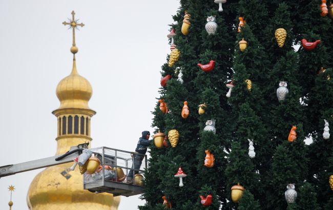 Єпіфаній зробив заяву про "чарівний" капелюх на ялинці в Києві