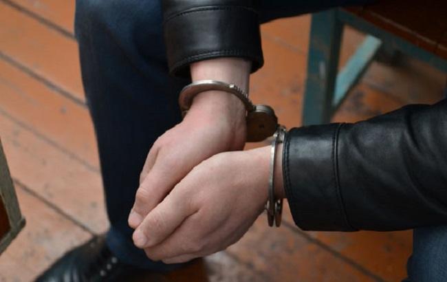 В Донецкой области пограничник "попался" на взятке в 50 тыс. гривен