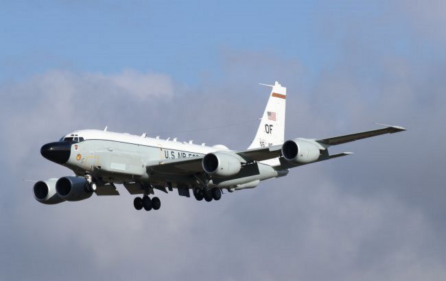 Самолет-разведчик США снова пролетел над востоком Украины