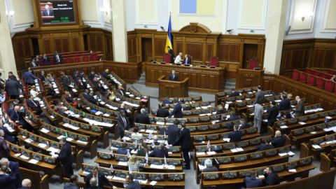 У Верховну раду можуть пройти шість партій