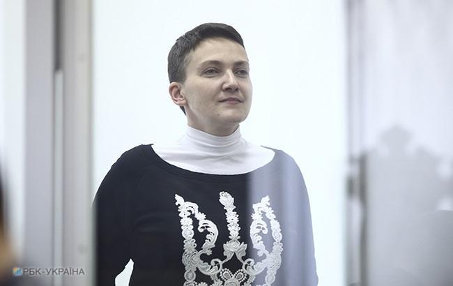 Суд оставил Савченко под стражей