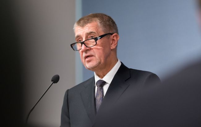Чехія висилає двох дипломатів Росії після скандалу з погрозами отруєння
