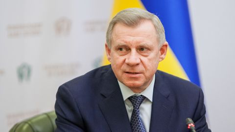 НБУ даже не рассматривает вариант дефолта Украины, - Смолий