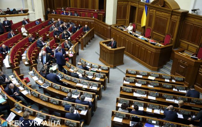 ВР провалила закон про вимоги до матеріалів, що контактують з продуктами